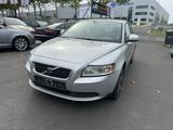 Volvo S40 Lim. 1.6 D Drive Kinetic - silberne Volvo S40
