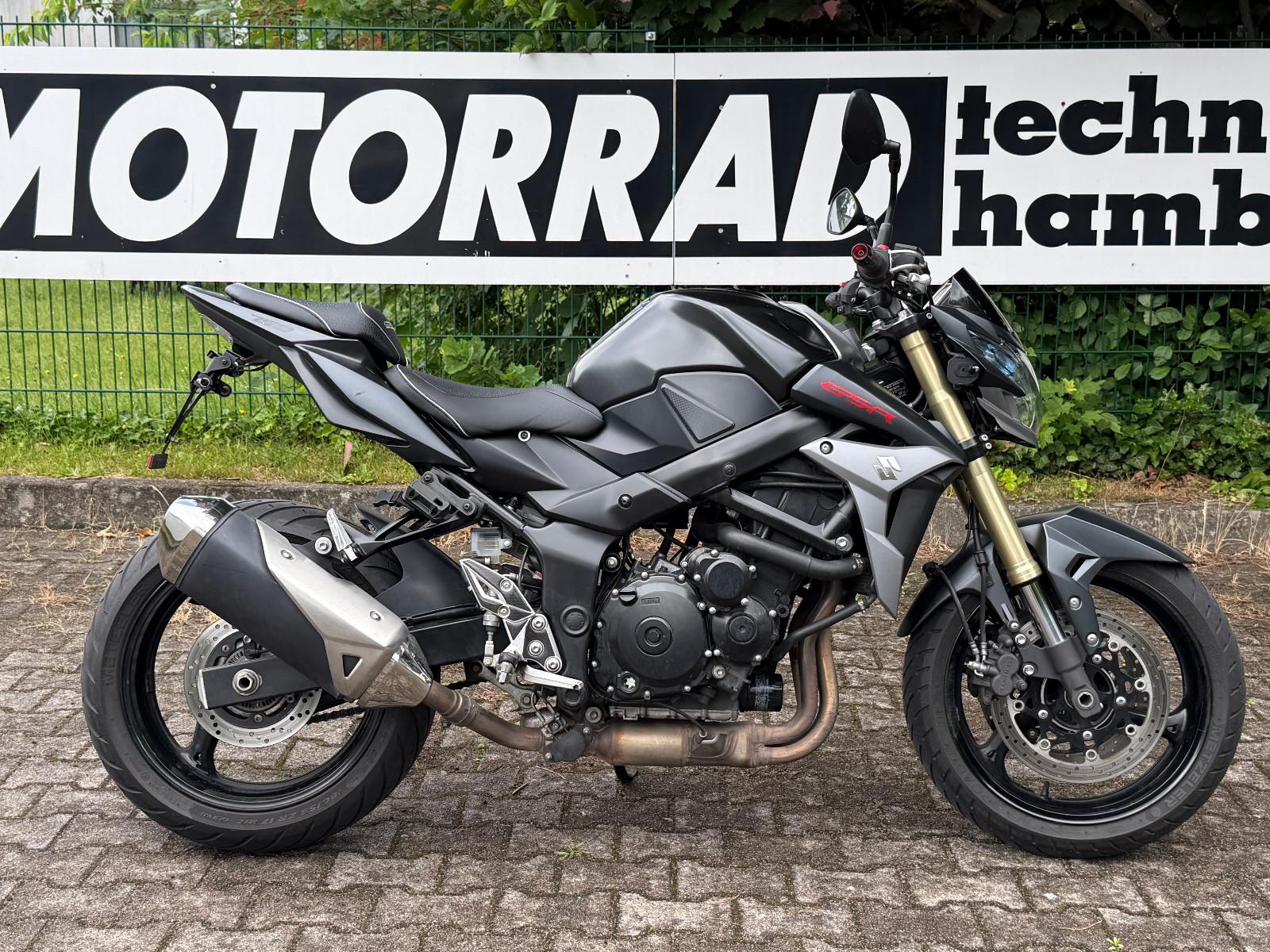 Suzuki GSR750 GSR 750 m. Extras