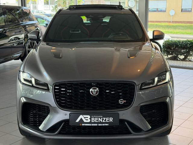 Jaguar F-PACE SVR /PANO/MERIDIAN/HUD/360°KAM/MEMORY