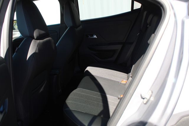 Fahrzeugabbildung Opel Mokka 1.2 Turbo GS KlimaA,LED,SHZ,Kam.,PDC,FLA