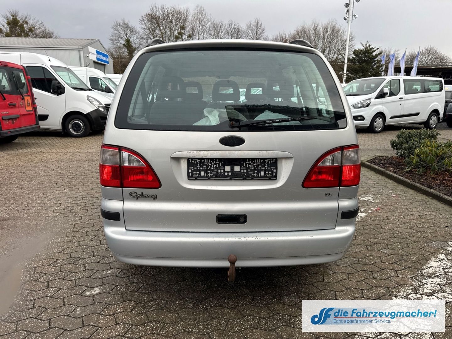 Fahrzeugabbildung Ford Galaxy Trend AHK Klima Beheizb. Frontsch *EXPORT