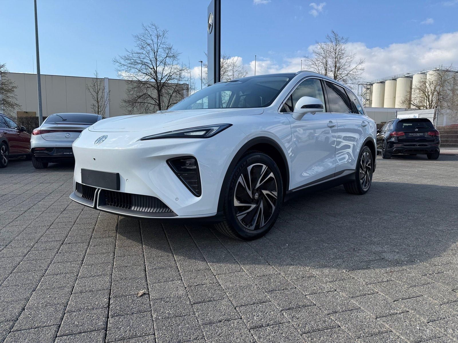 MG S6 EV