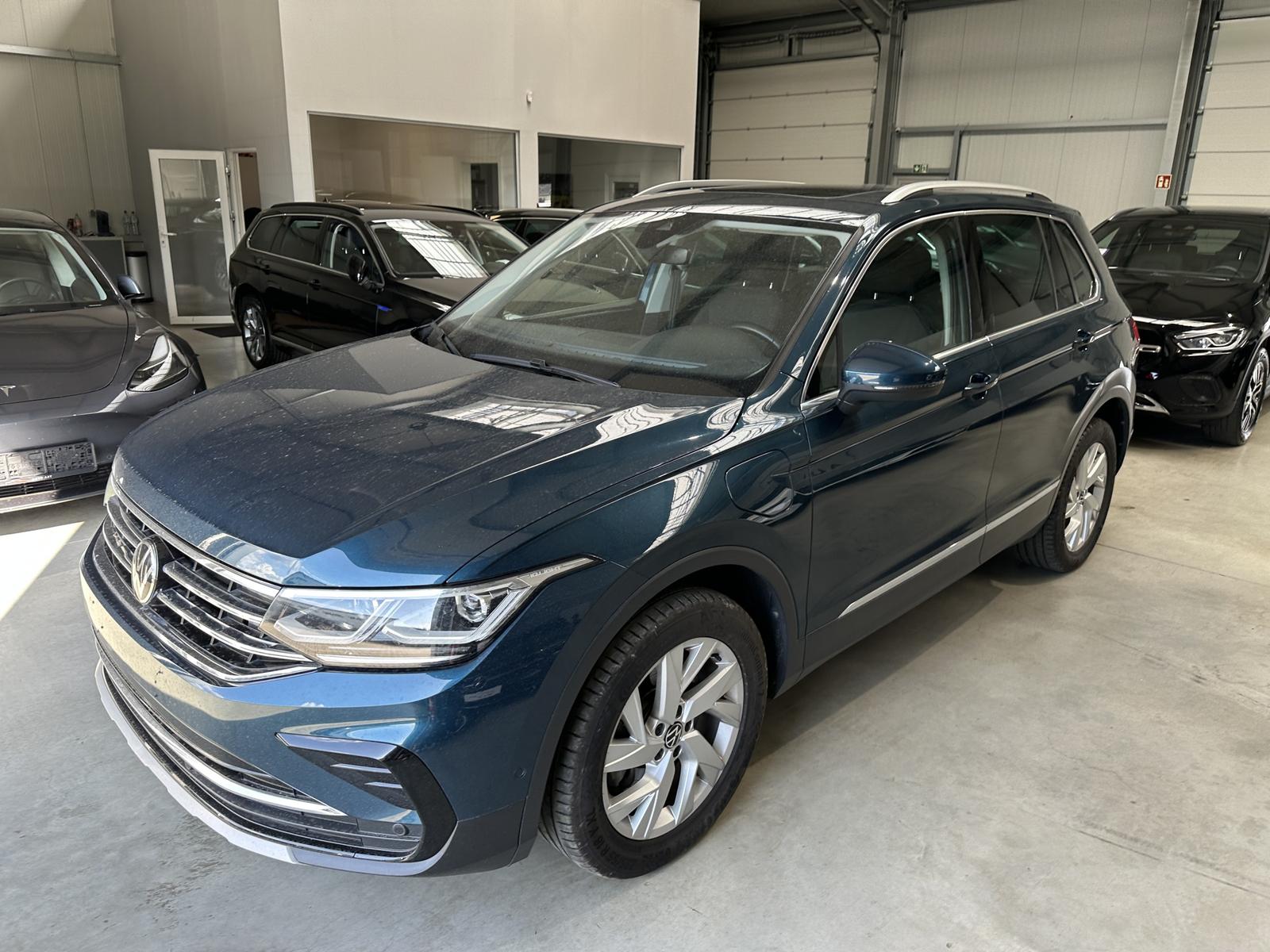 Volkswagen Tiguan Elegance eHybrid Pano AHK LED DAB ACC