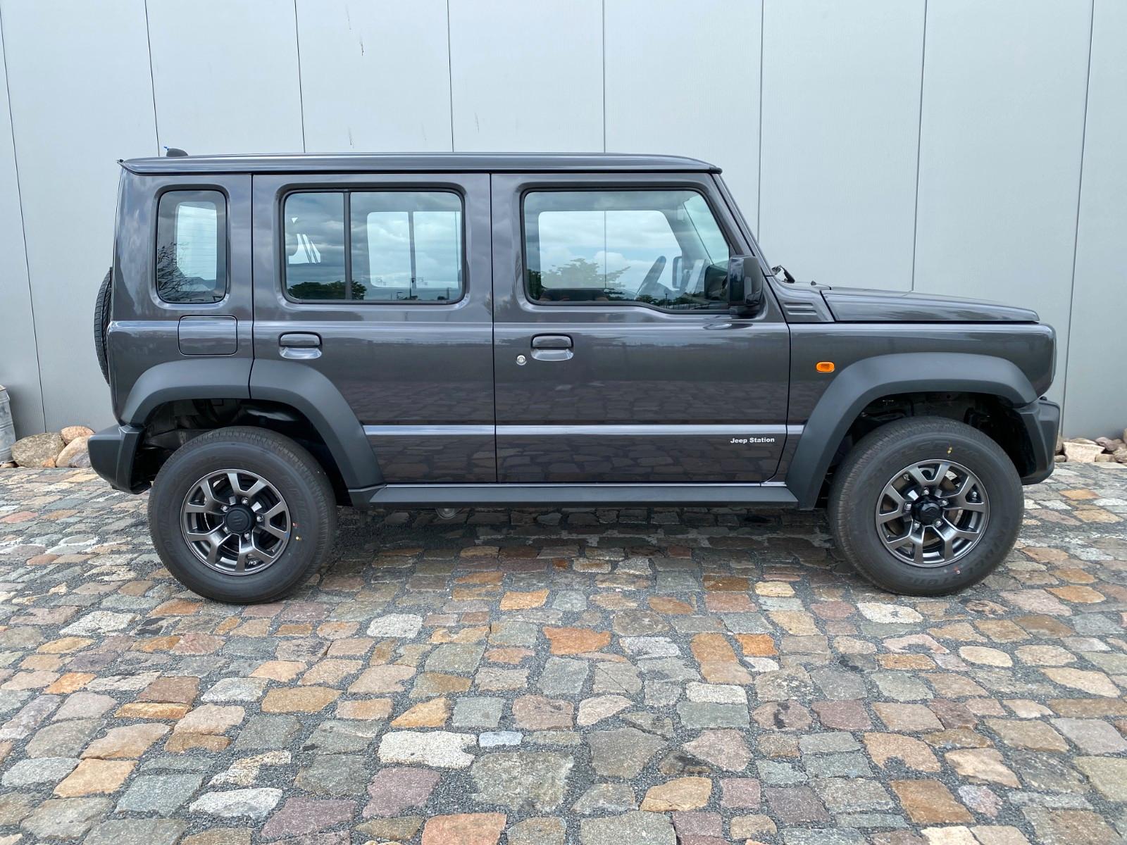 Suzuki JIMNY AUTM. GLX PKW 5 TÜRER 4 SITZE 4x4 ALLGRIP