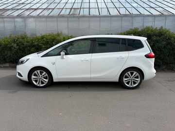 Opel Zafira - 4