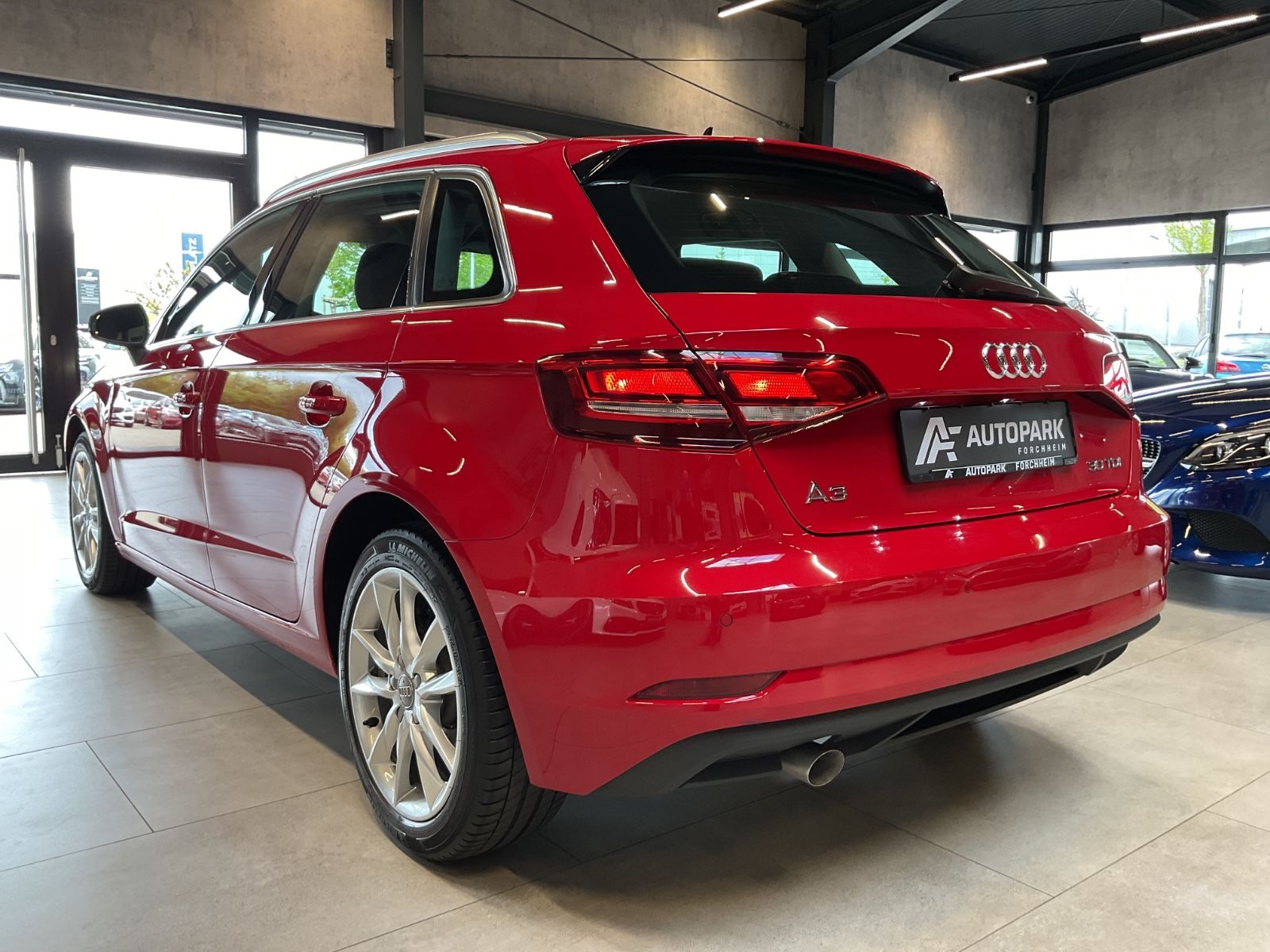 Audi A3 Sportback 30 TDI Navi Sitzh. Xenon PDC 17" foto 21