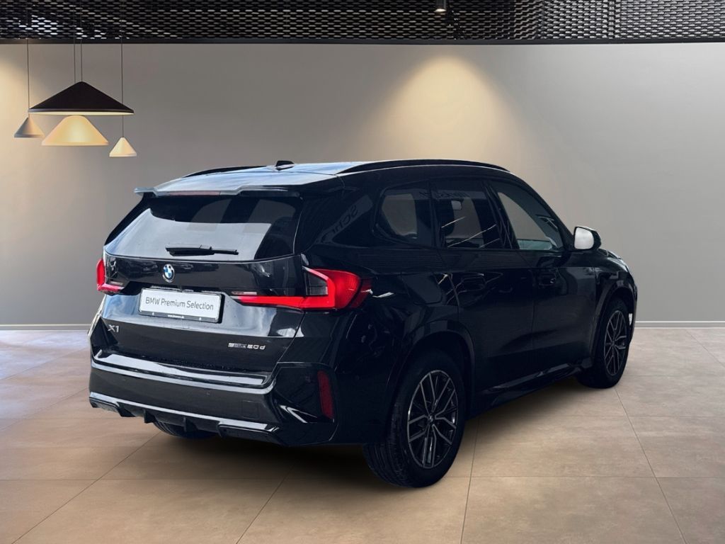 BMW X1 sDrive 20d Anhängerkupplung M Sportpaket Harm foto 3
