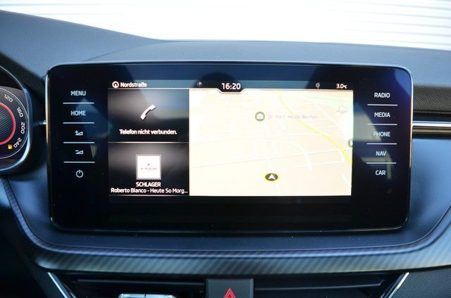 Fahrzeugabbildung SKODA Kamiq TSI Monte Carlo LED AHK Navi AID Pano ACC