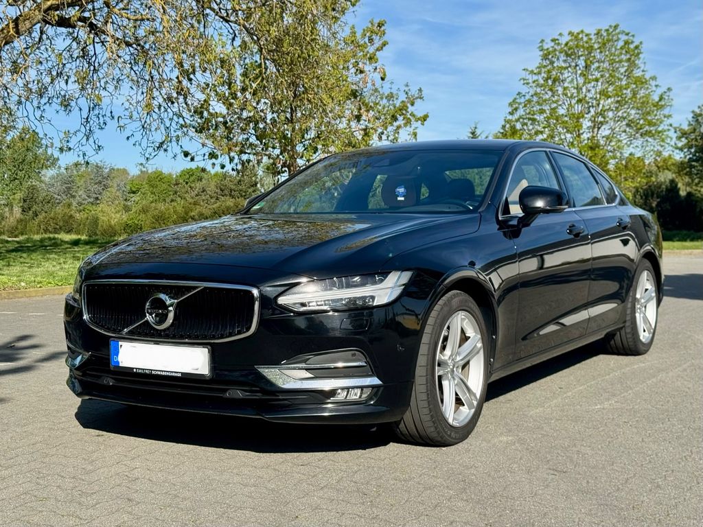 Image of Volvo S90