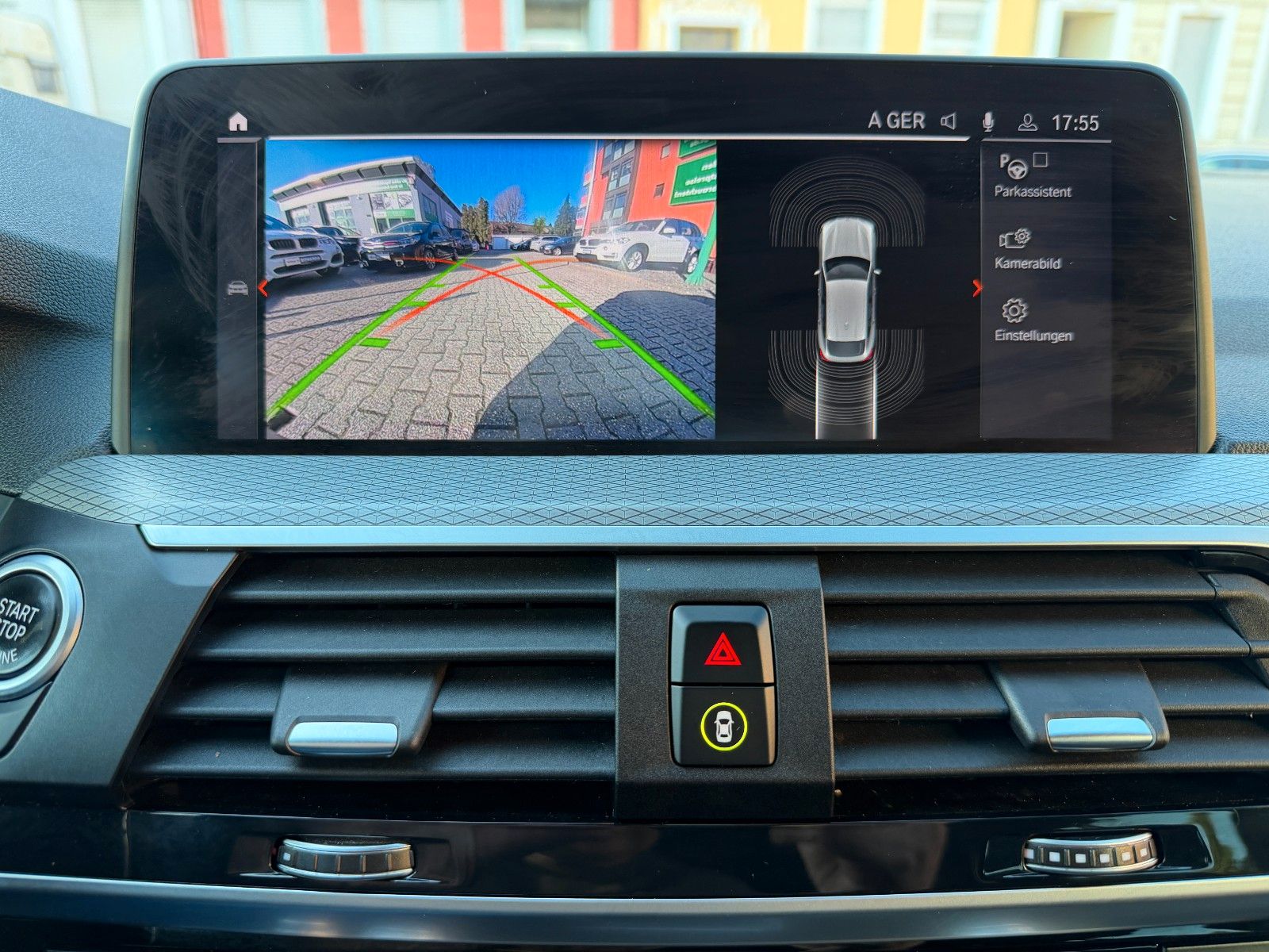 Fahrzeugabbildung BMW X4 xDrive 30 d M SPORT AHK NAVI LEDER 20 ZL. HUD