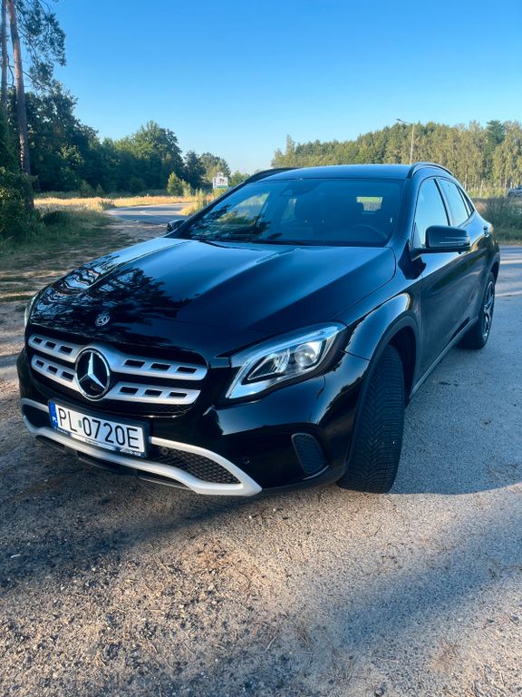 Image of Mercedes-Benz GLA 200