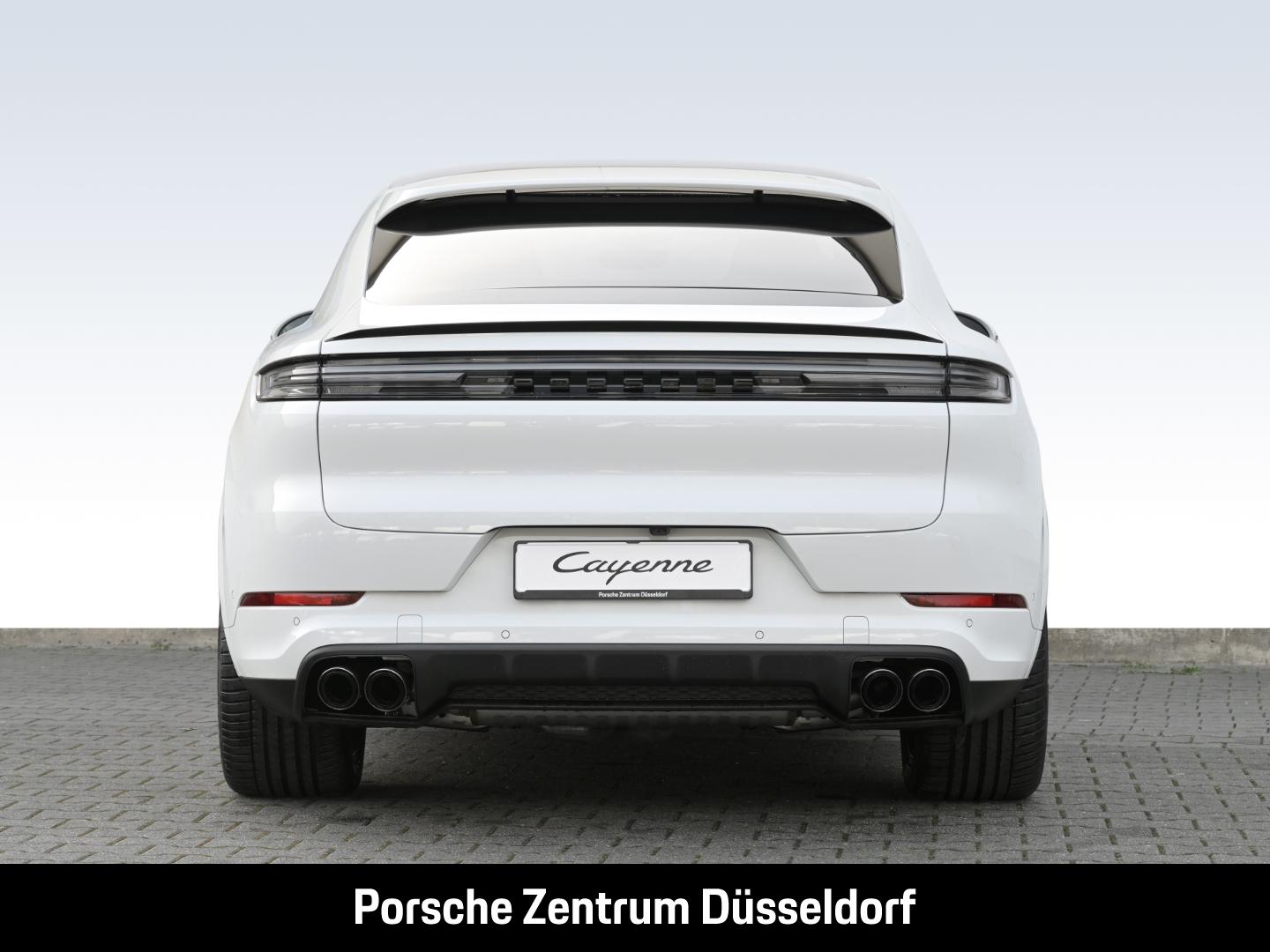 Porsche Cayenne E-Hybrid Coupe Surround-View Head-Up