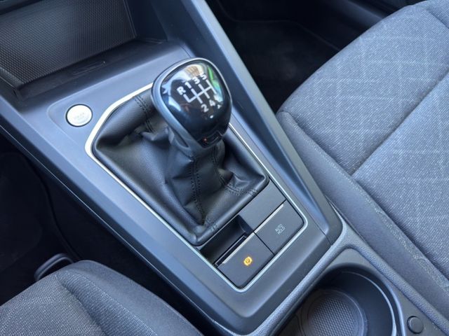 Volkswagen Golf VIII 1.5 TSI Life *2XPDC*ACC*LED*NAV*SHZ*