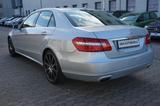 Mercedes-Benz E 200 CDI Avantgarde *AUTOMATIK*XENON*NAVI*EGSD* - Mercedes-Benz E 200 in Braunschweig