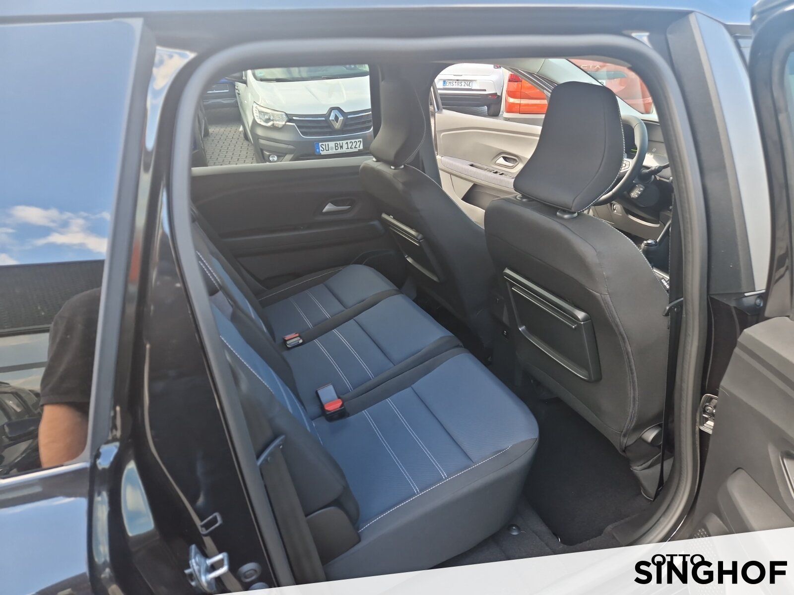 Fahrzeugabbildung Dacia Jogger Journey TCe 110