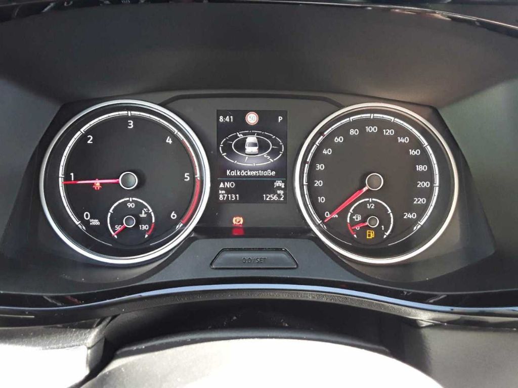 T6.1 Multivan 2.0TDI DSG Gen Six AHK/Navi/Kamera
