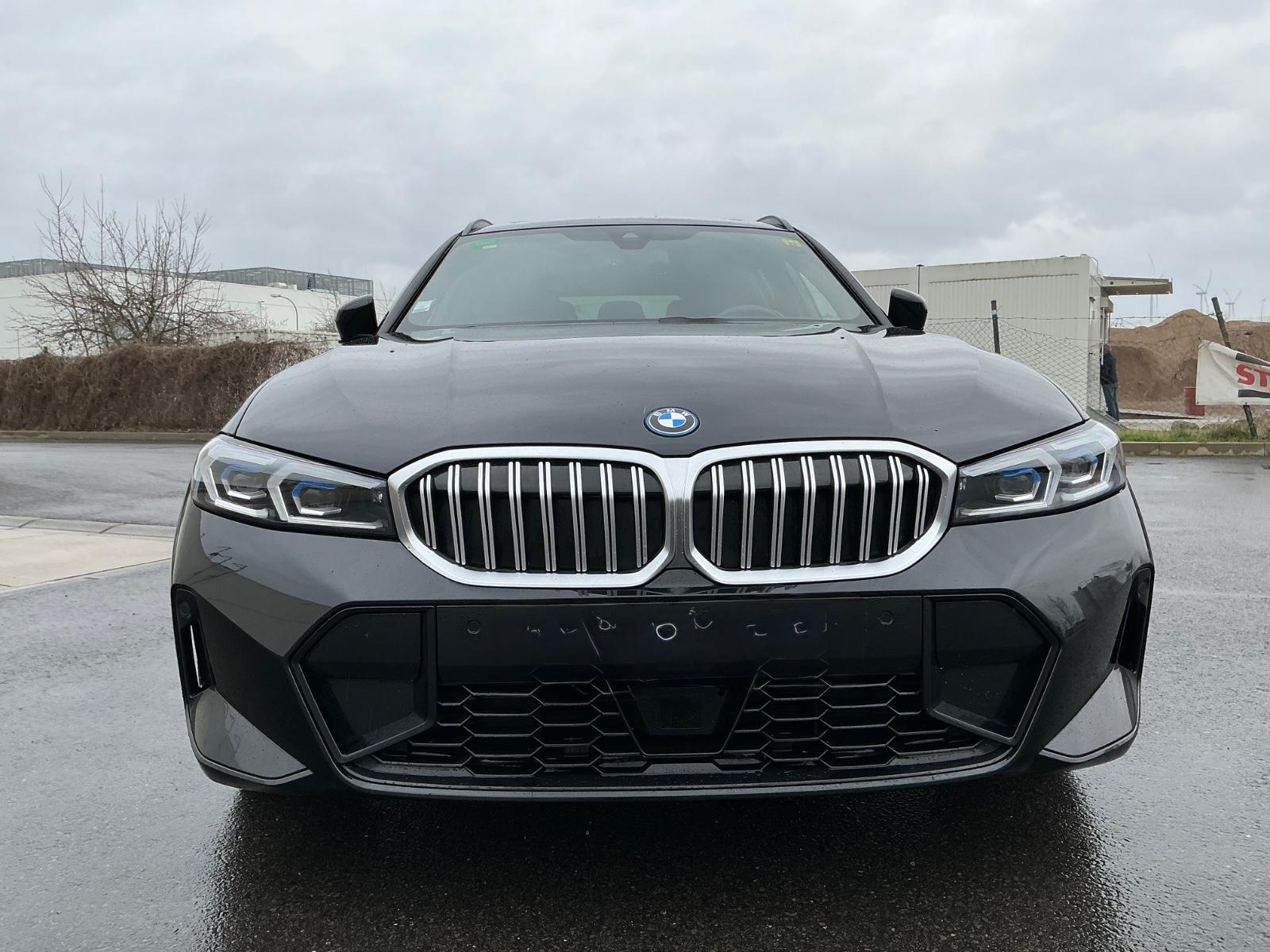 BMW 330 3 Touring 330 e xDrive M Sport