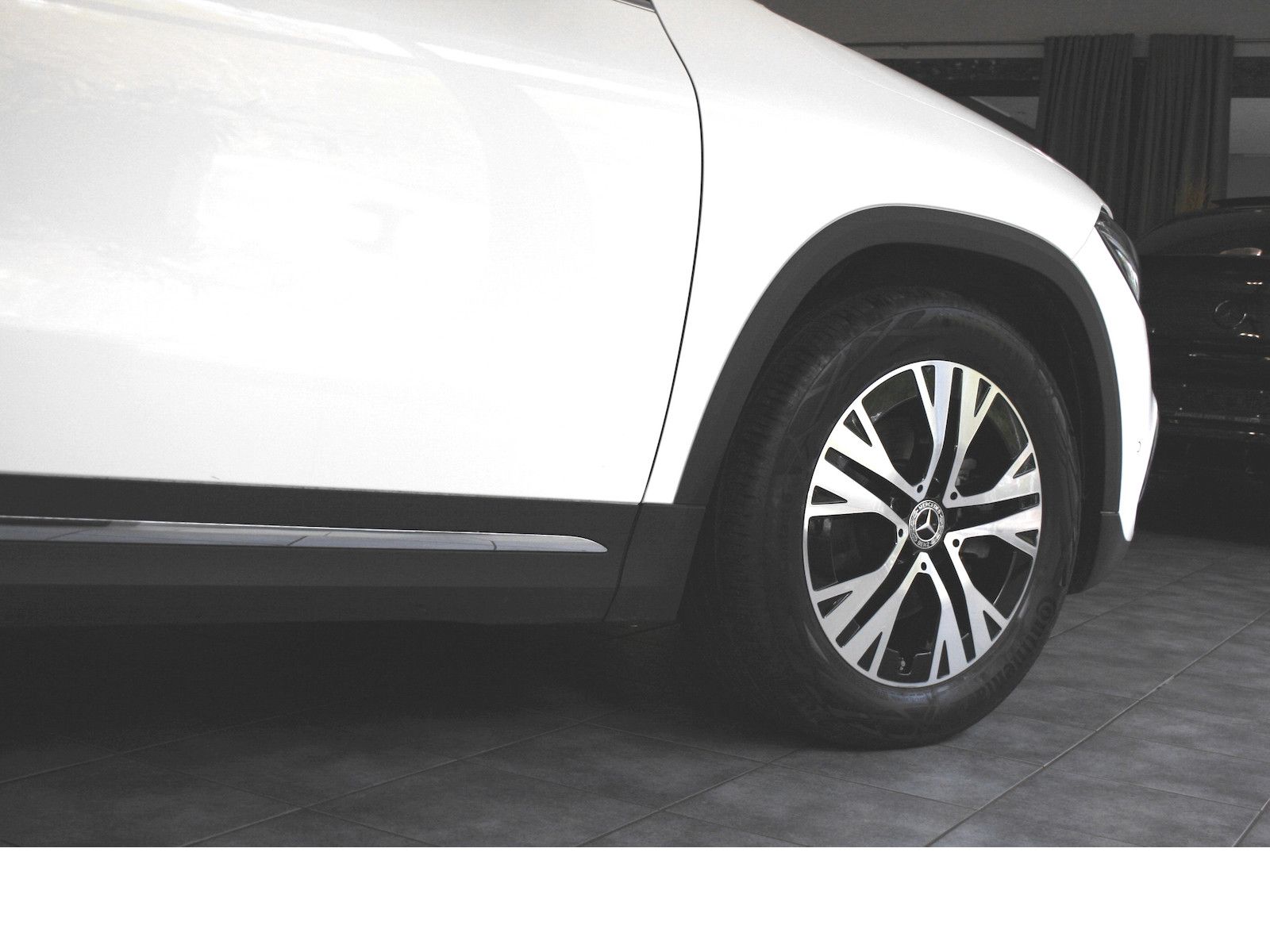 Fahrzeugabbildung Mercedes-Benz GLA 180 Progr. Advanced *Winter-Paket*Kamera