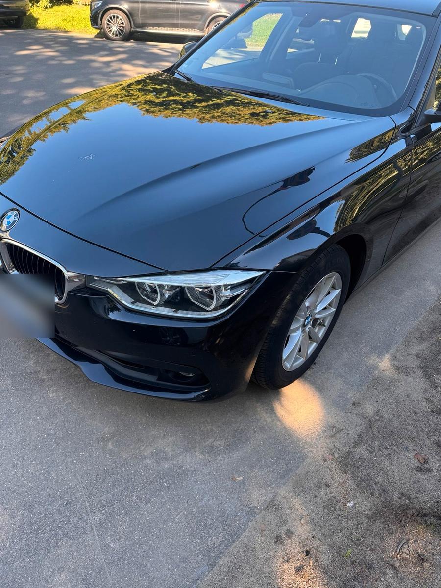 BMW 320