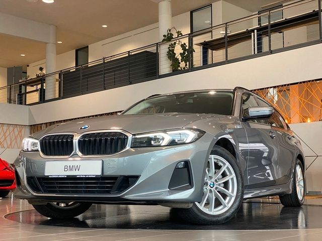 BMW 318d Touring Curved DrivingAssistant Sthzg LED