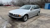 BMW 520i Touring - BMW 520 aus 2001: Kombi, 520i