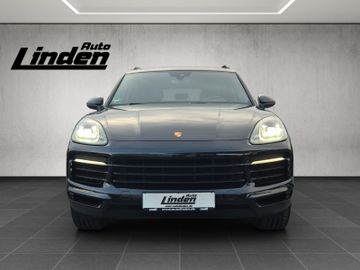 Porsche Cayenne - 8