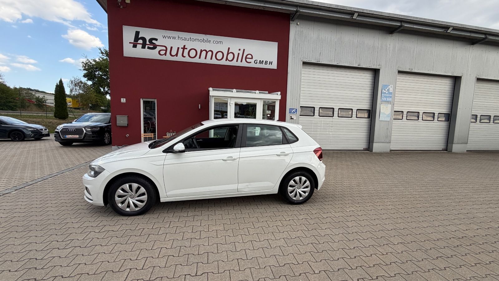 Volkswagen Polo - 1