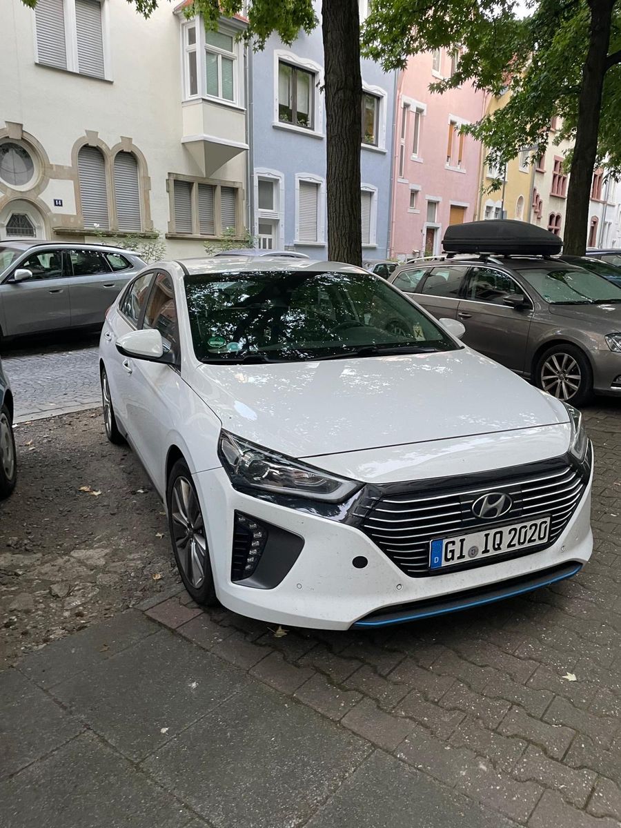 HYUNDAI IONIQ