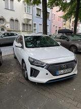 Hyundai IONIQ 1.6l GDi HYBRID Premium Premium - Hyundai IONIQ mit Benzin-Antrieb: Automatik