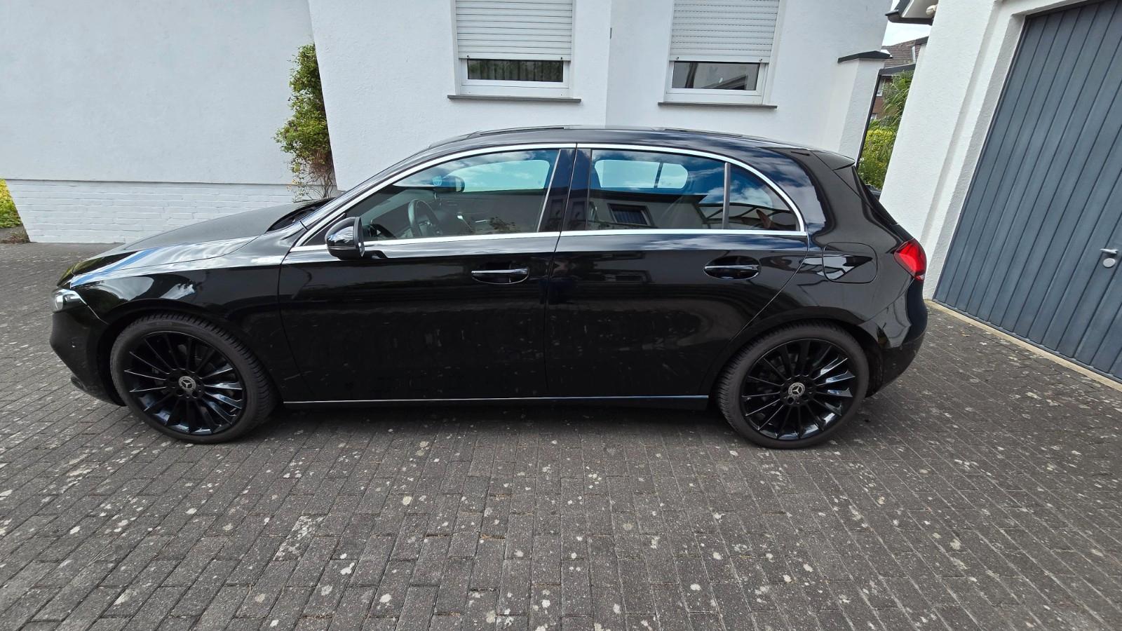 Mercedes-Benz A 250 DCT -
