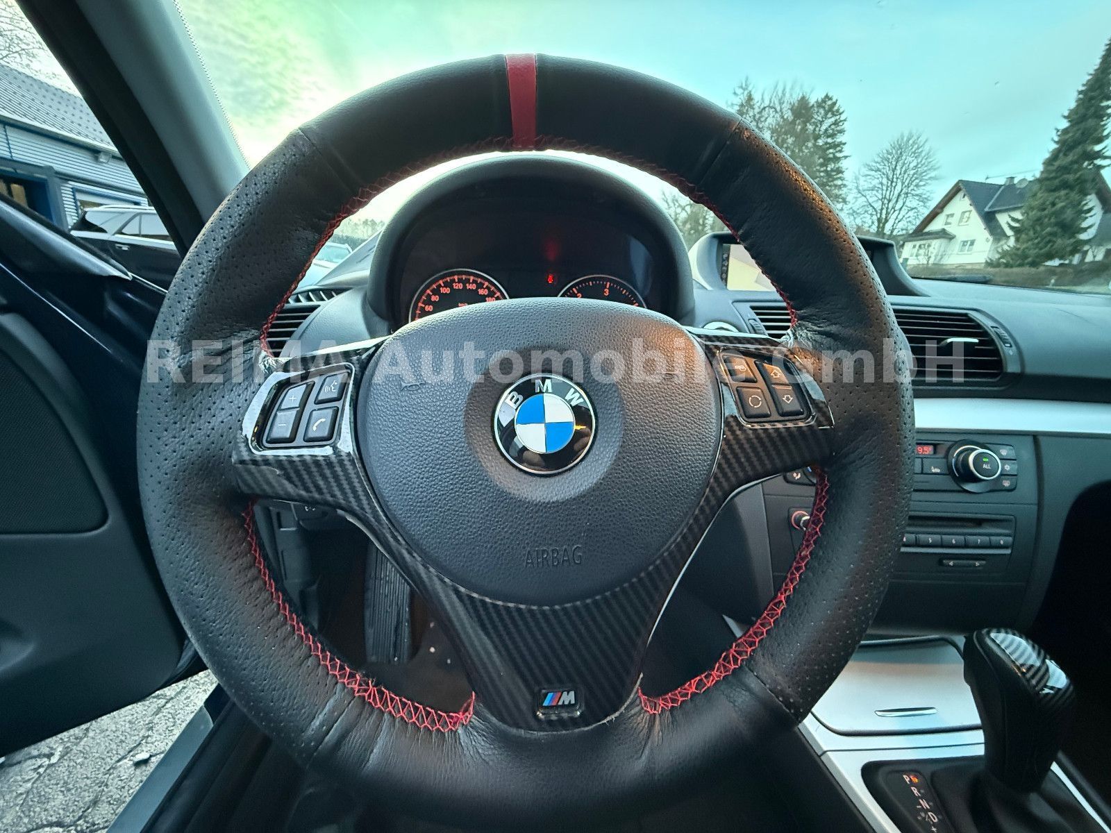 Fahrzeugabbildung BMW 123 D M-Sport Automatik, Xenon, Schiebedach