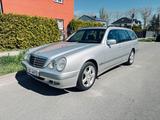 Mercedes-Benz Mercedes E240 T-Modell / w210 - : Kombi, W210
