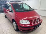 Volkswagen Sharan 2.0TDI  Highline NEUE TÜV+SERVICE - rote Volkswagen Sharan