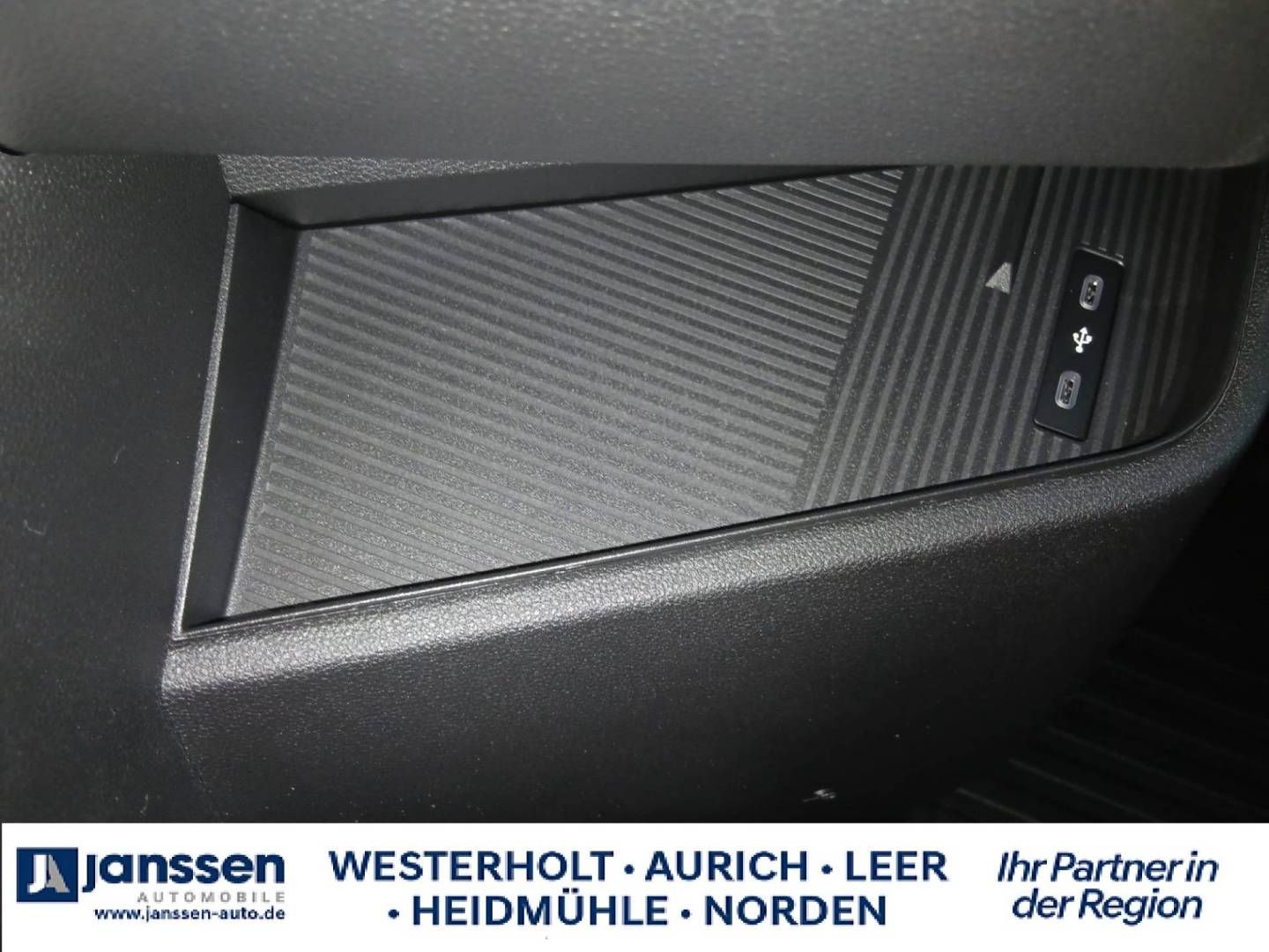 Fahrzeugabbildung Renault Master Kastenwagen FWD Kasten advance L3H2 3,5t