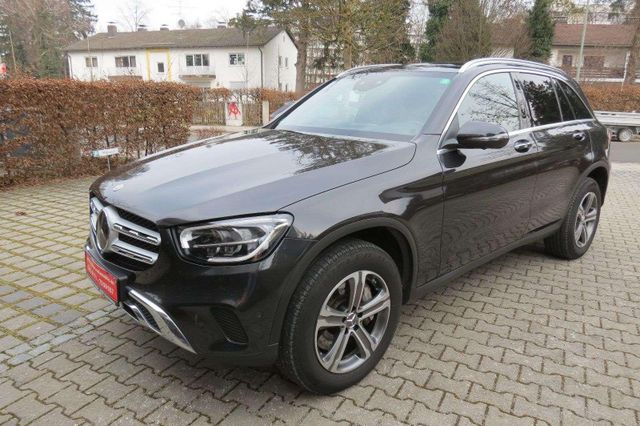 Mercedes-Benz GLC 300 de 4M PANO*Distr.Plus*HuD*LED*360°Mod.22