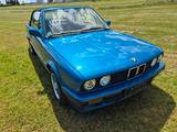 BMW 318i - BMW Gebrauchtwagen von 1992