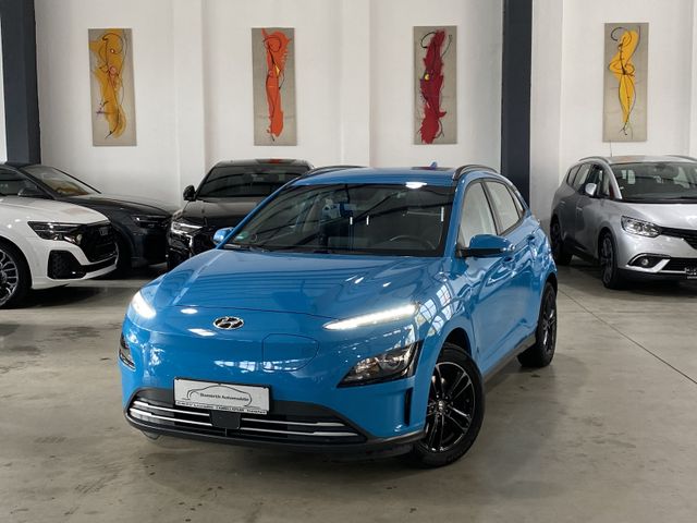 Hyundai Kona Select/Navi/RFK/ACC/On-Board-3-Phasen/