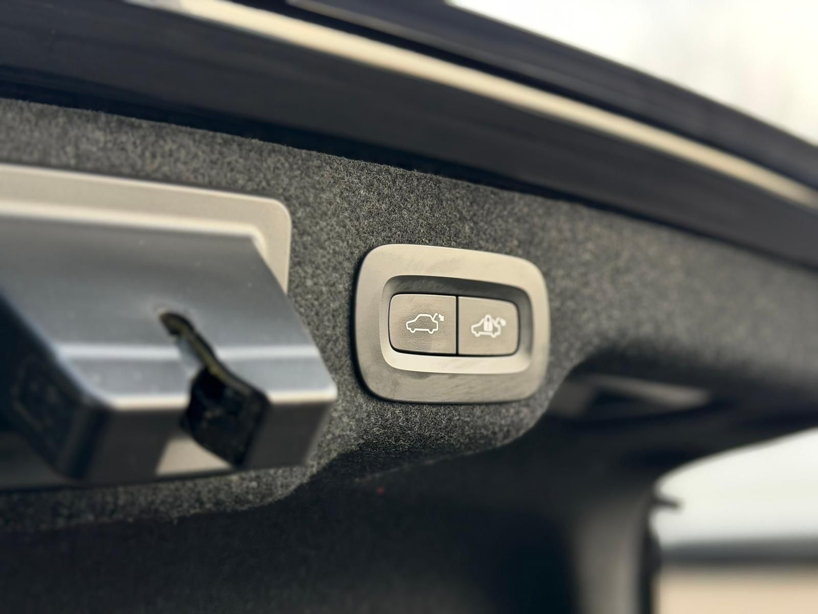 Volvo S90 2.0 D4 Momentum HeadUP 360° Schiebedach foto 12