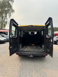 Opel Vivaro - 7