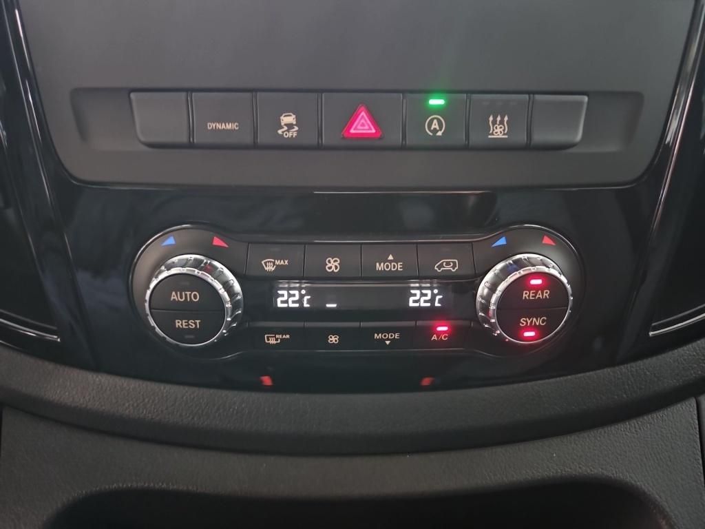 Fahrzeugabbildung Mercedes-Benz Vito 119 Tourer extralang 8 Sitze Standhzg. LED