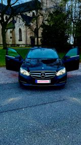 Mercedes-Benz E 250 Autom. -9 G-tronic , Bluetec - Mercedes-Benz E 250 in Duisburg