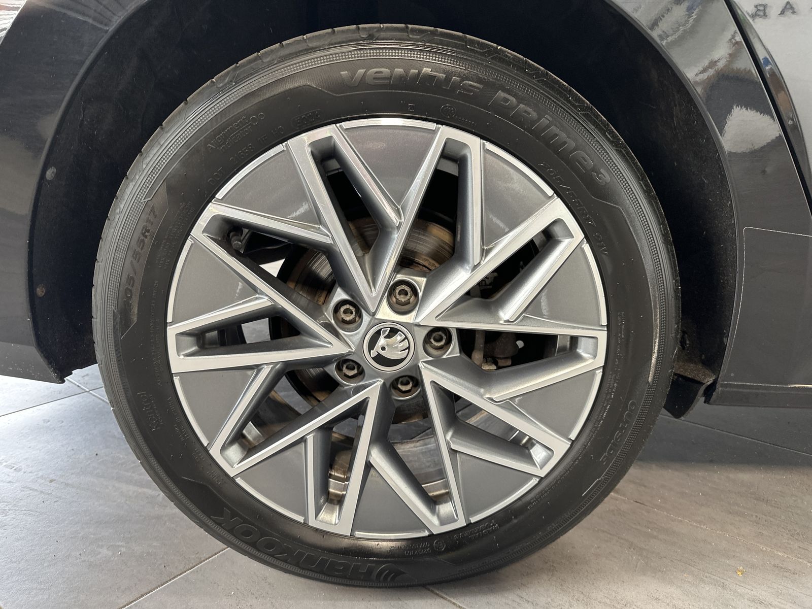Fahrzeugabbildung SKODA Octavia Combi 4x4 Ambition NAV+LED+AHK+KESSY+ACC