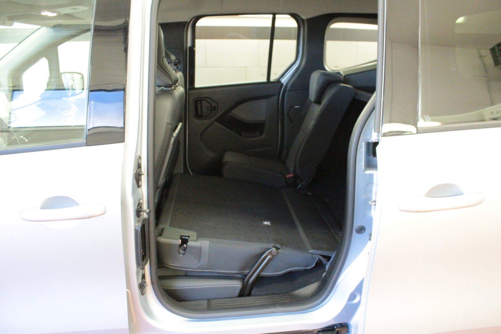 Fahrzeugabbildung Renault Kangoo Tce 130 EDC Techno*Sitzhzg*