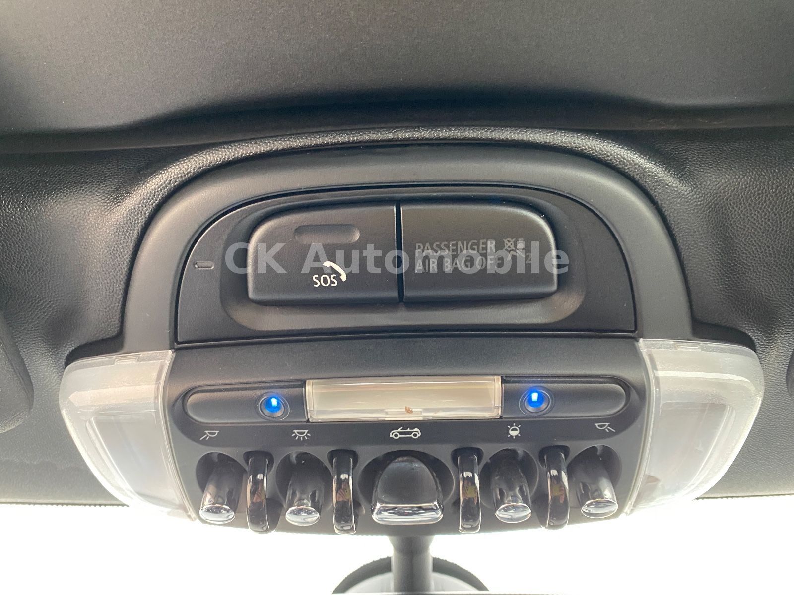 Fahrzeugabbildung MINI Cooper Cabrio  Chili/Leder/LED/PDC/Tempomat