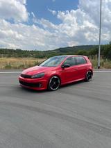 Volkswagen Golf 2.0 TSI DSG GTI Edition 35 GTI Edition 35 - Volkswagen Golf mit Benzin-Antrieb: Kleinwagen, 2.0