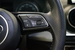 AUDI Q2 1.4 TFSI sport | S line | LED | Navi | AHK AUDI Q2 1.4 TFSI sport | S line | LED | Navi | AHK