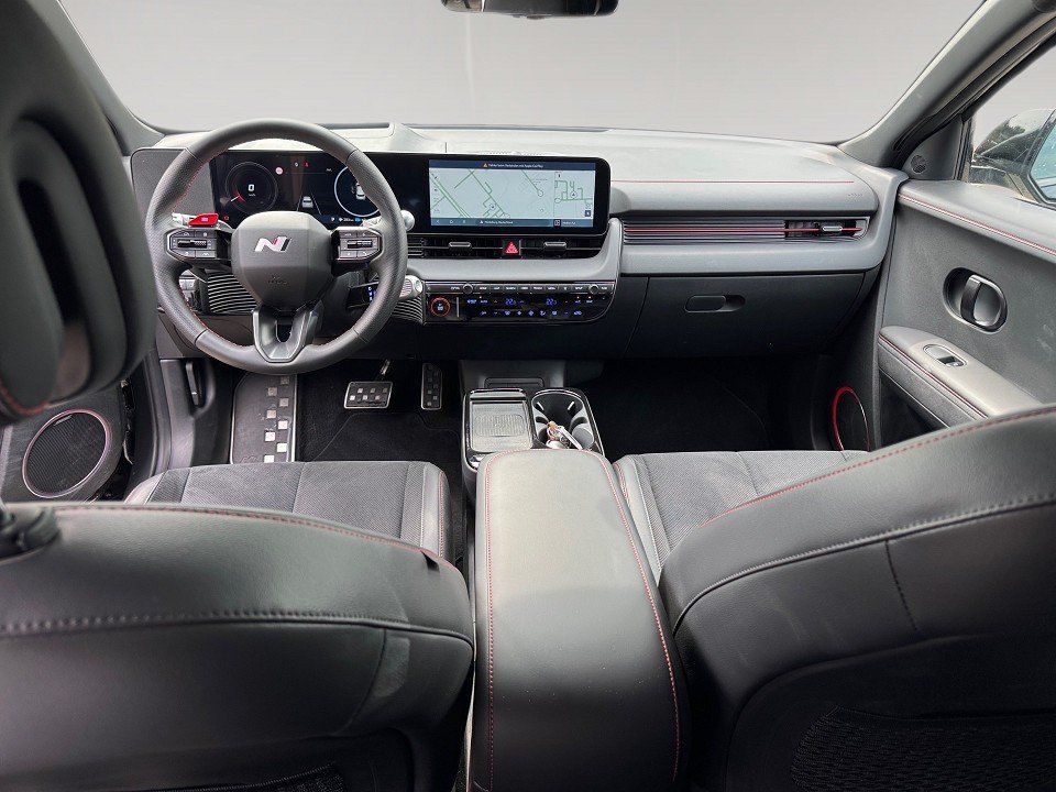 Fahrzeugabbildung Hyundai IONIQ 5 84 kWh 325PS AWD N LINE X Sitz