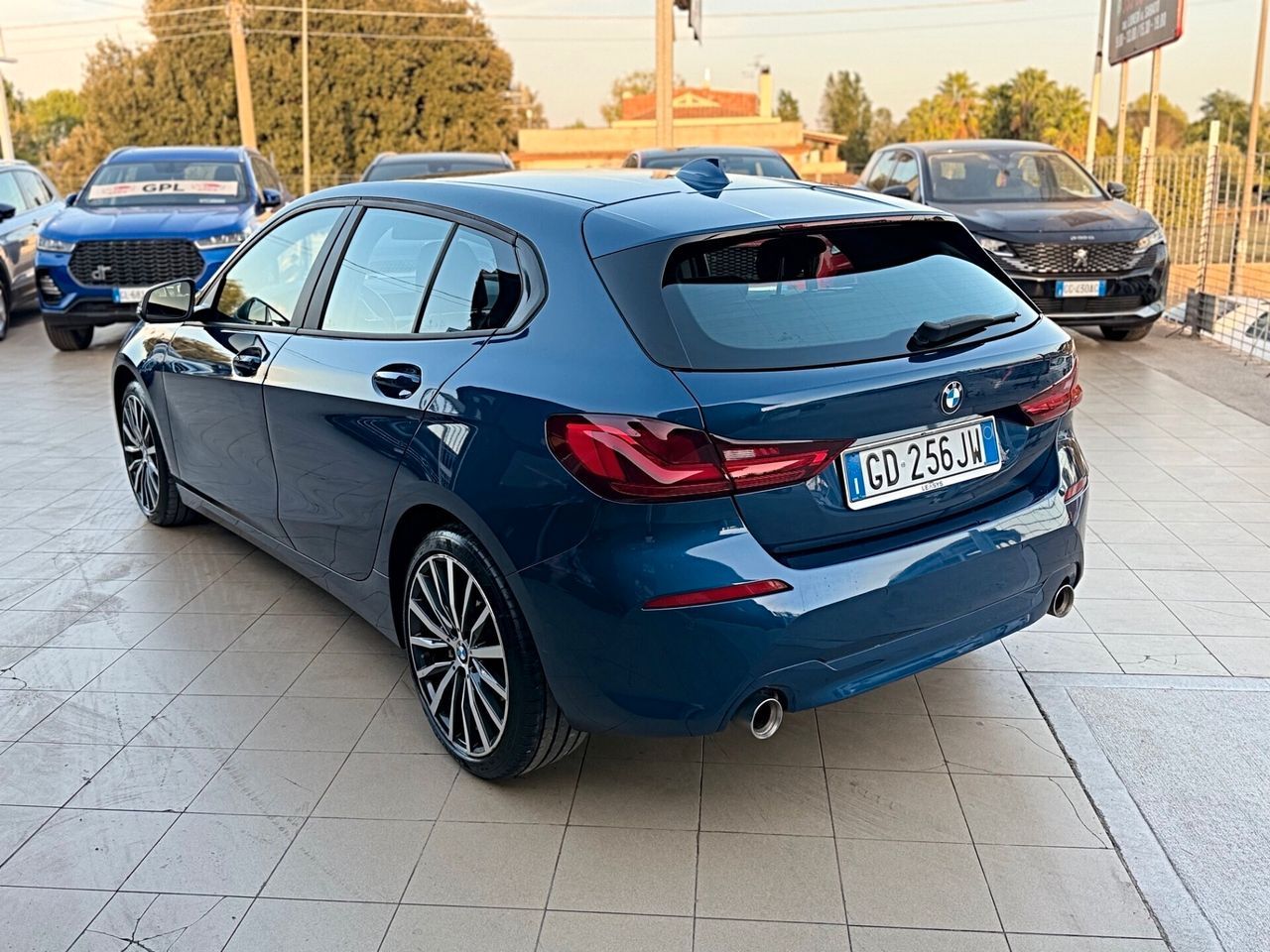 BMW Bmw 118 118d 5p. Msport Perfette Condizioni Gara imagem 3