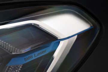 BMW X3 xDrive30d M Sport LASER HUD RFK AHK 21" 1Hand