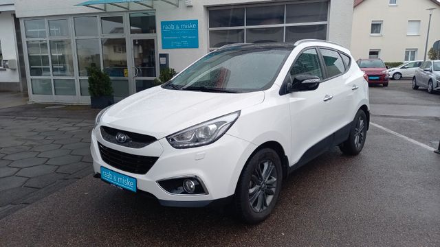 Hyundai ix35 *Navi/AHK/Pano/Kamera/PDC*